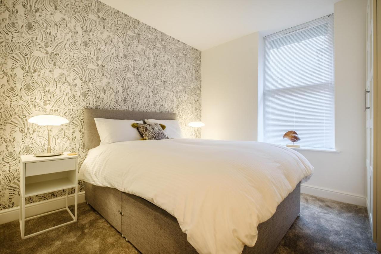 Flat 2, The Old Antiques Warehouse - Free Off-Site Health Club Access With Pool, Sauna, Steam Room & Gym Bowness-on-Windermere Dış mekan fotoğraf